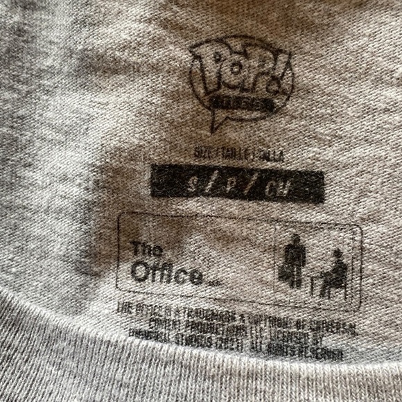 The Office Dunder Mifflin Graphic Shirt Women's Size Small - Picture 5 of 7